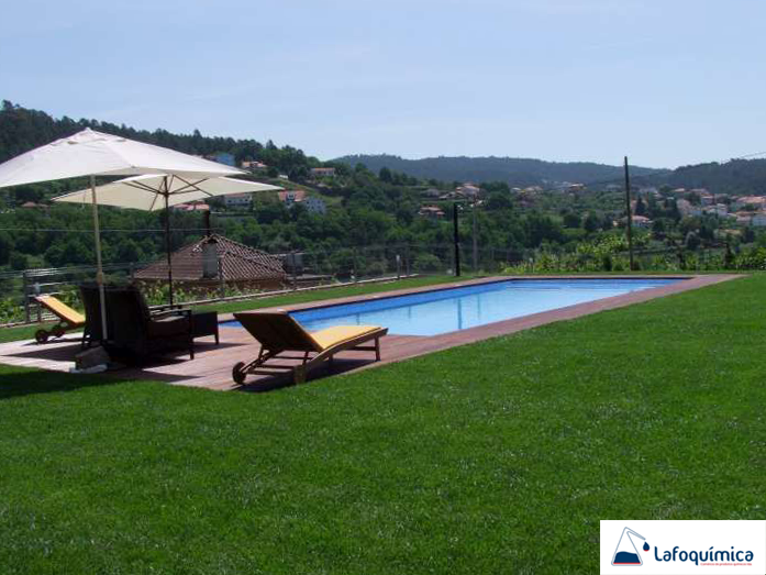 Piscina skimmer slim vista geral