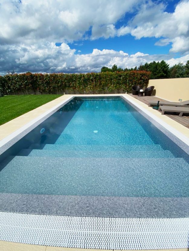 Piscina de transbordo