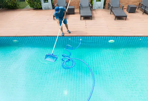 limpeza piscina