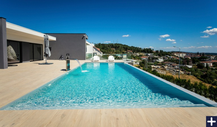 Construção piscinas